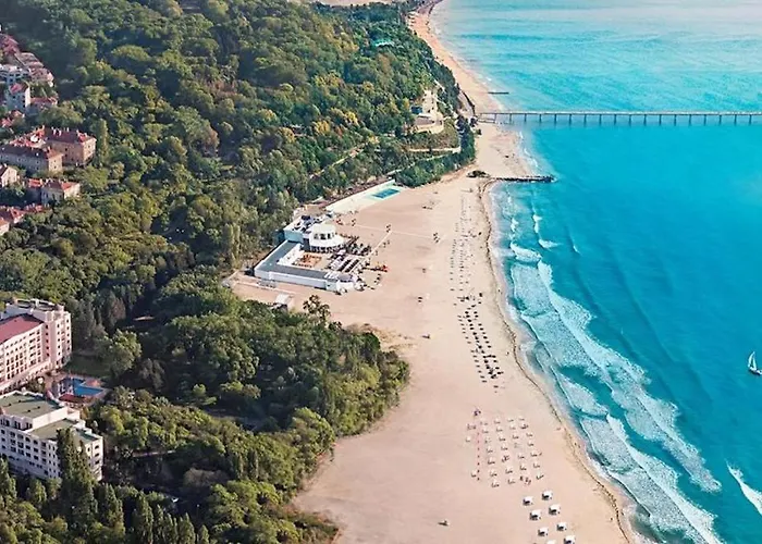 Elite Is Located In The Old Town Of Apartman